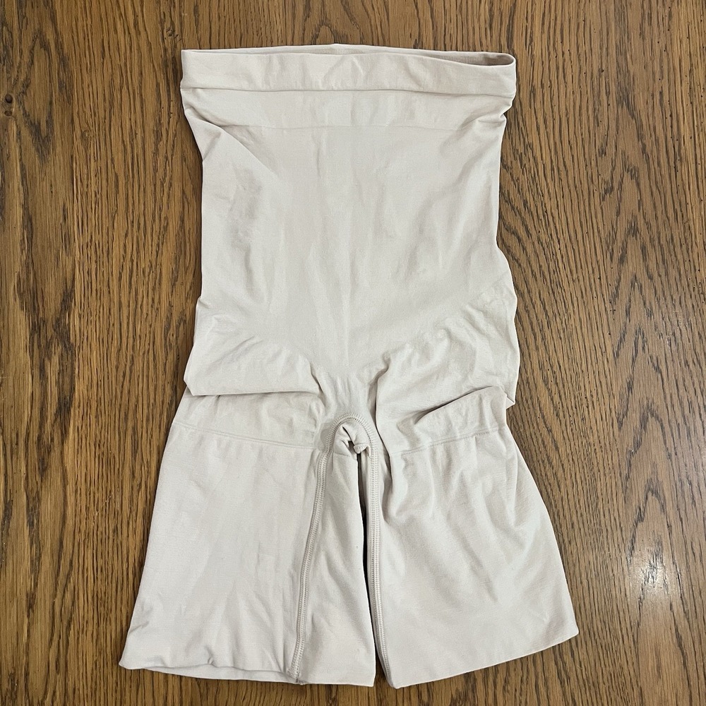 Spanx Shapewear Shorts Women's M Beige High Waist Tummy Control